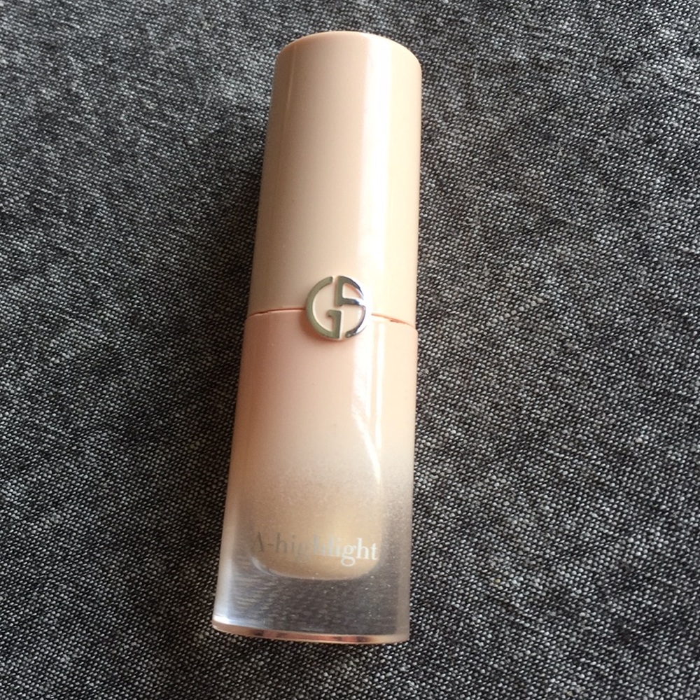 Giorgio Armani Beauty A-Line Liquid Highlighter